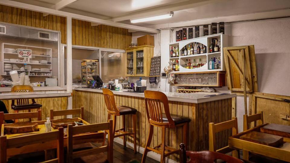 Ivs Bed And Breakfast Kingston Bagian luar foto